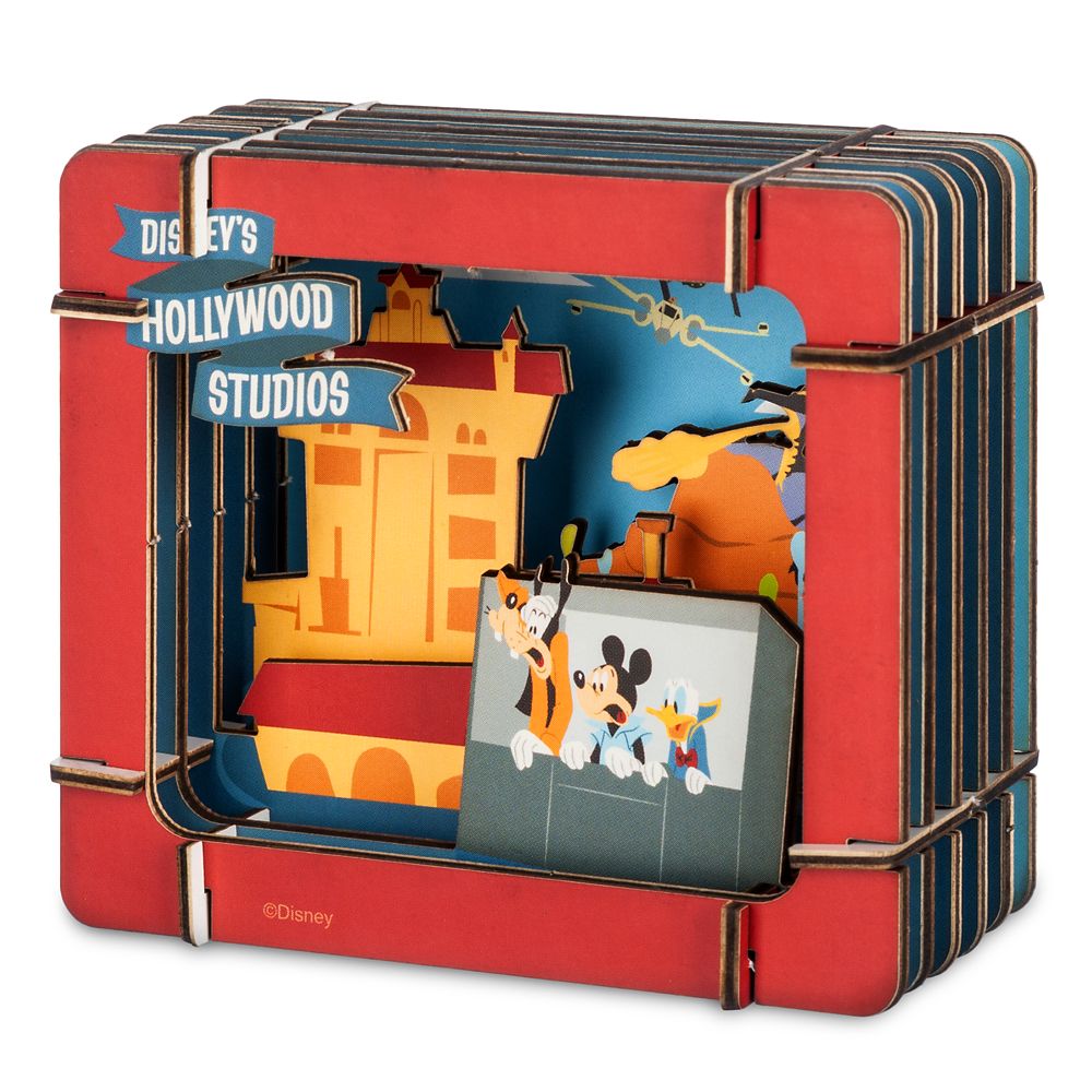Mickey Mouse and Friends Diorama Kit – Disney's Hollywood Studios