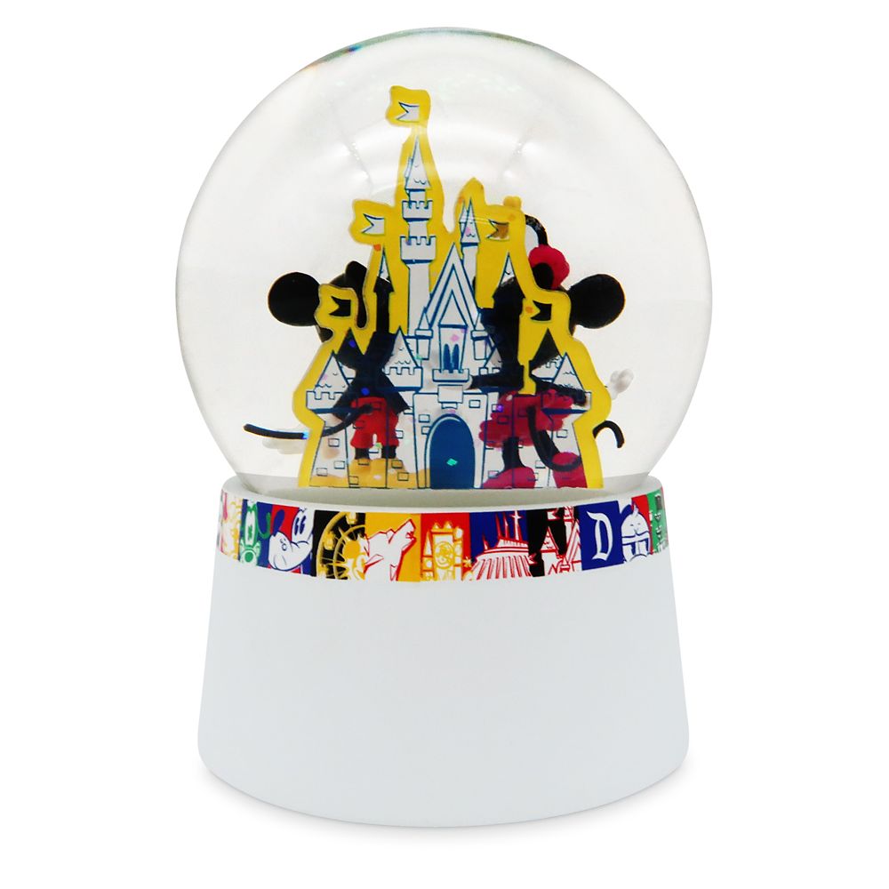 Mickey Mouse and Friends Water Globe – Disneyland 2021