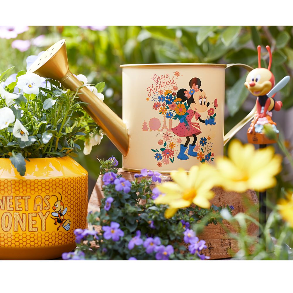 Minnie Mouse Watering Can – Epcot International Flower and Garden Festival 2021