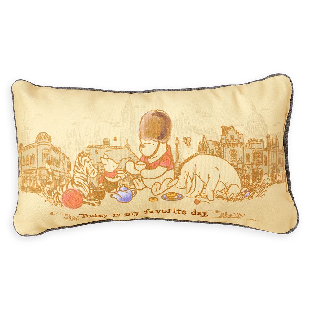 Pooh pillow 2024