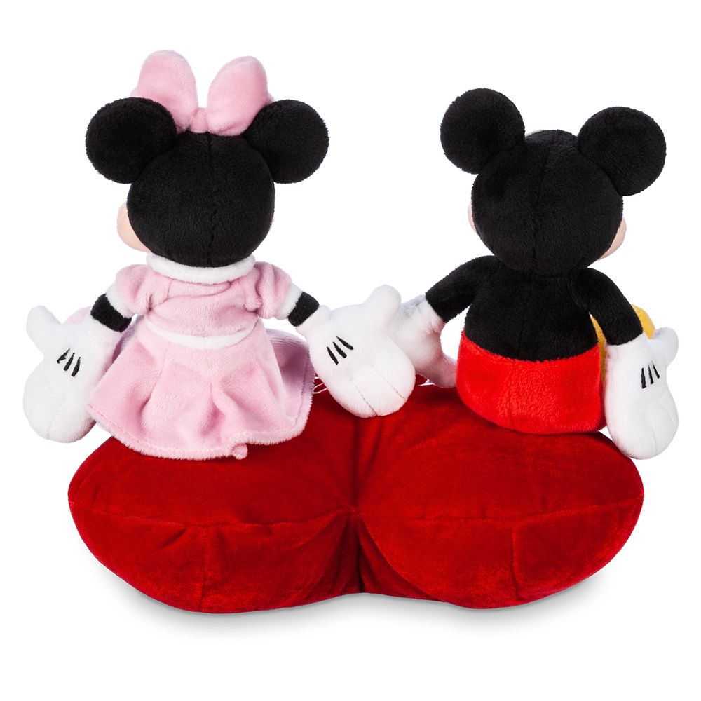 Mickey and Minnie Mouse Plush Duo – Valentine's Day 2020