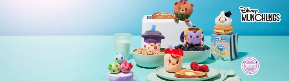 Background image of Disney Munchlings Collection