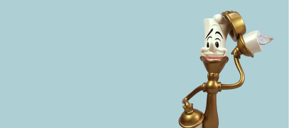 Background image of Iconic Keepsakes & Figurines