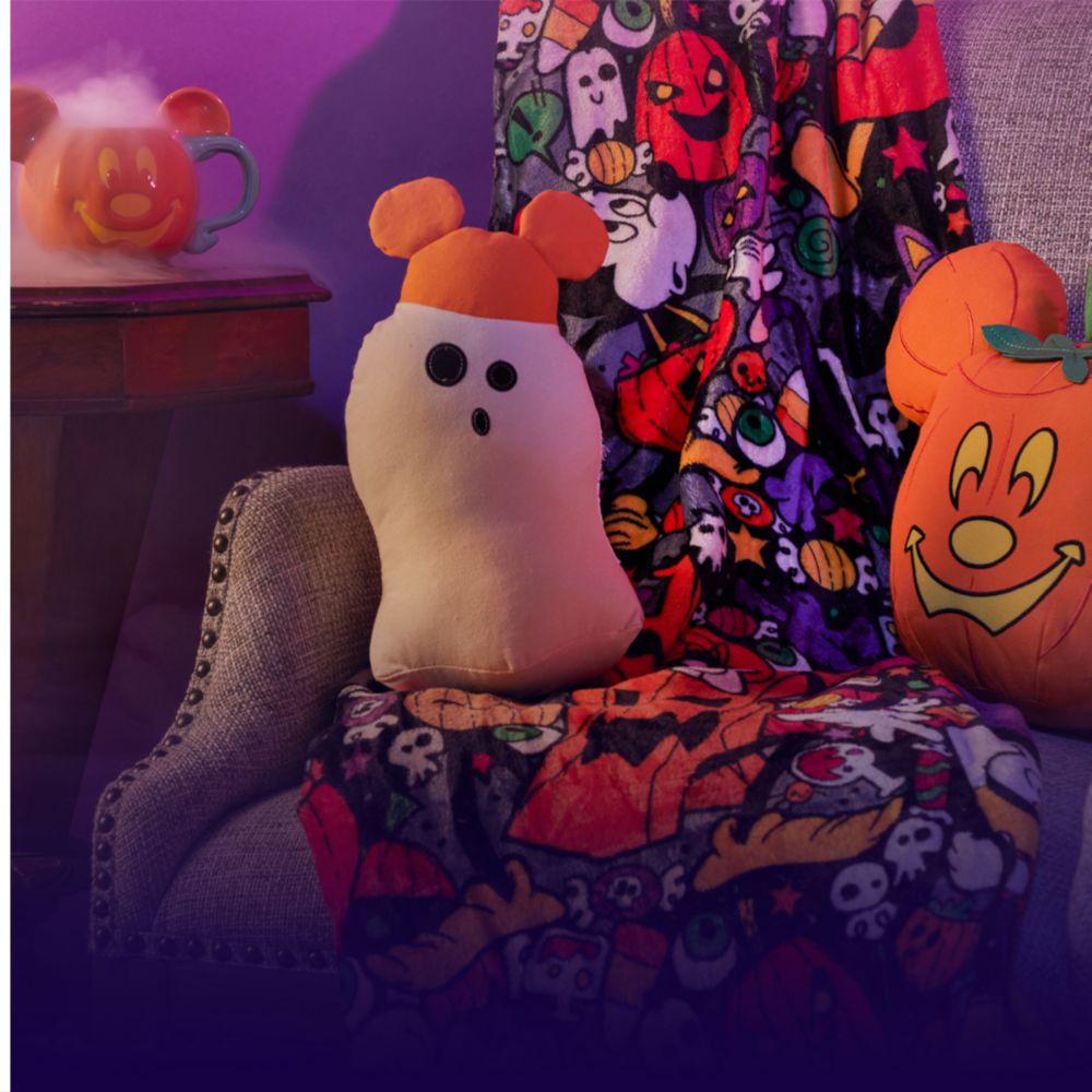 Background image of Set the Spooky Scene