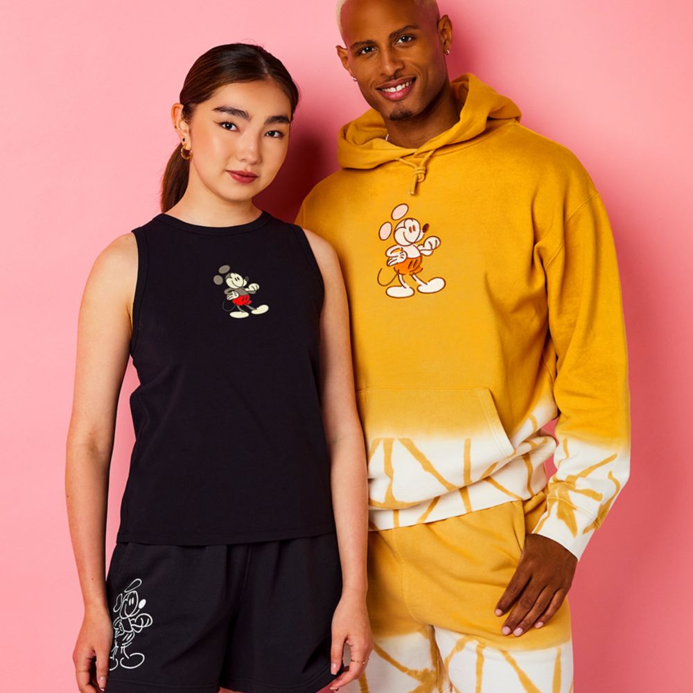 Background image of Mickey & Friends Genuine Mousewear Collection