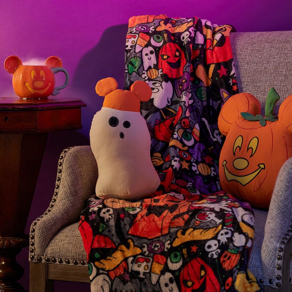 Background image of Home D&eacute;cor