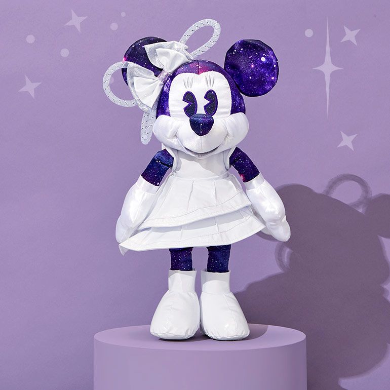 minnie mouse main attraction doll