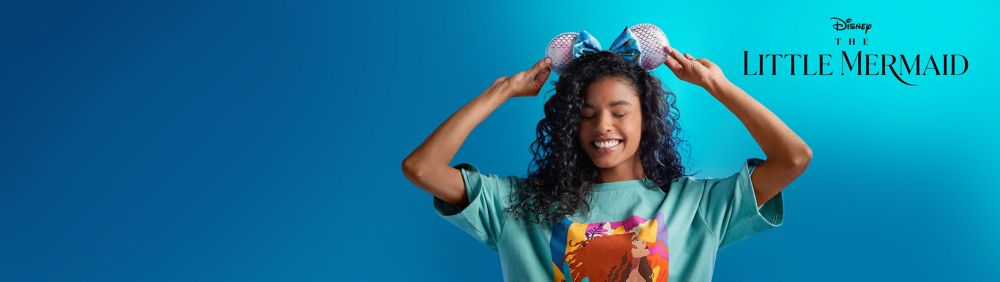 Background image of Disney Little Mermaid Live Action Collection