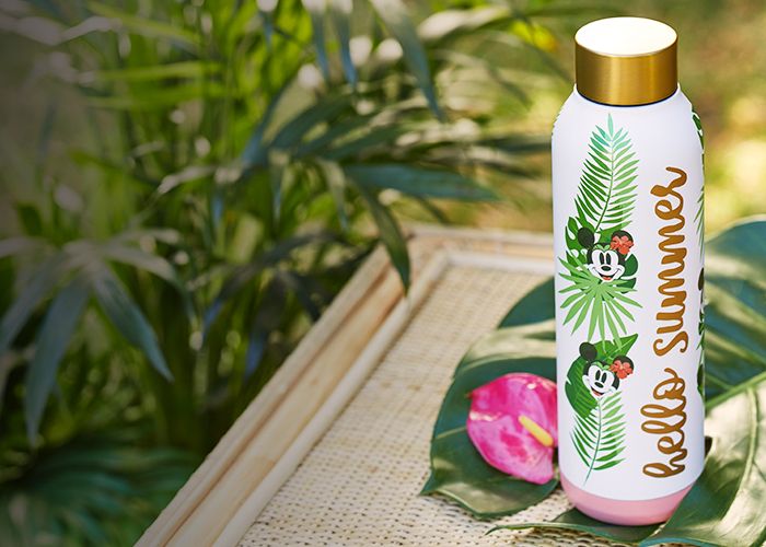 Background image of Pitcher-Perfect Styles & D&eacute;cor